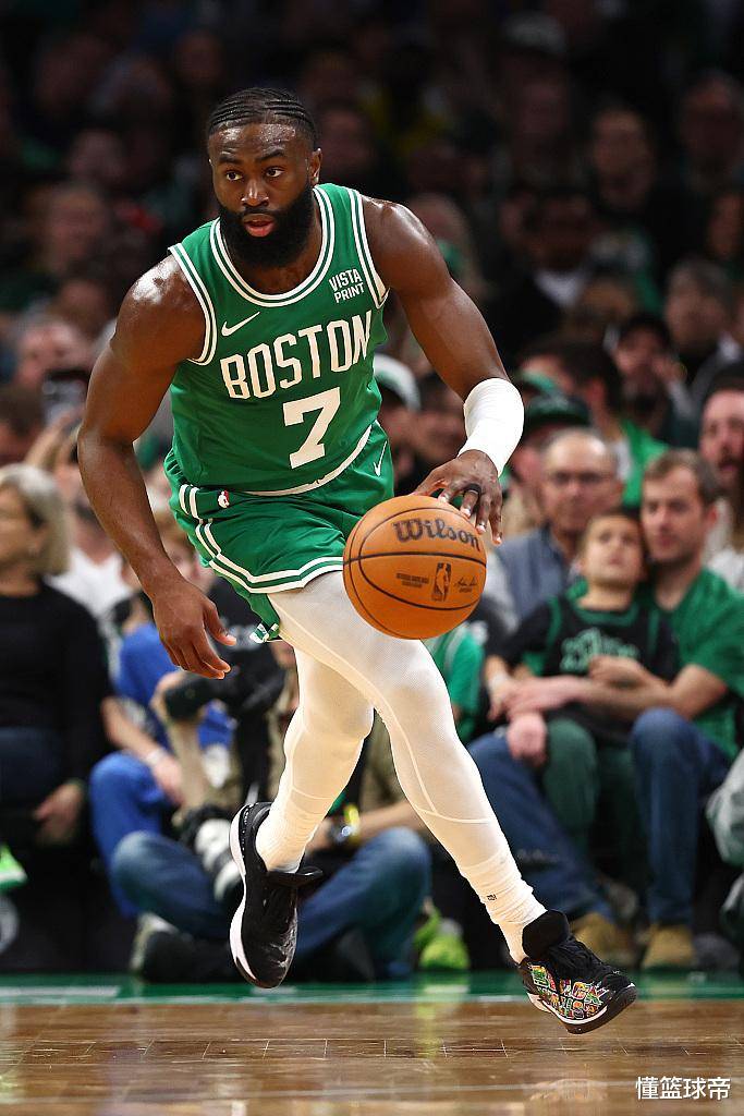 关于国际比赛日波士顿凯尔特人调整名单以备NBA常规赛,单刀错失环节打磨,气氛紧张,资深球员宣示担当的信息 关于国际比赛日波士顿凯尔特人调整名单以备NBA常规赛,单刀错失环节打磨,气氛紧张,资深球员宣示担当的信息