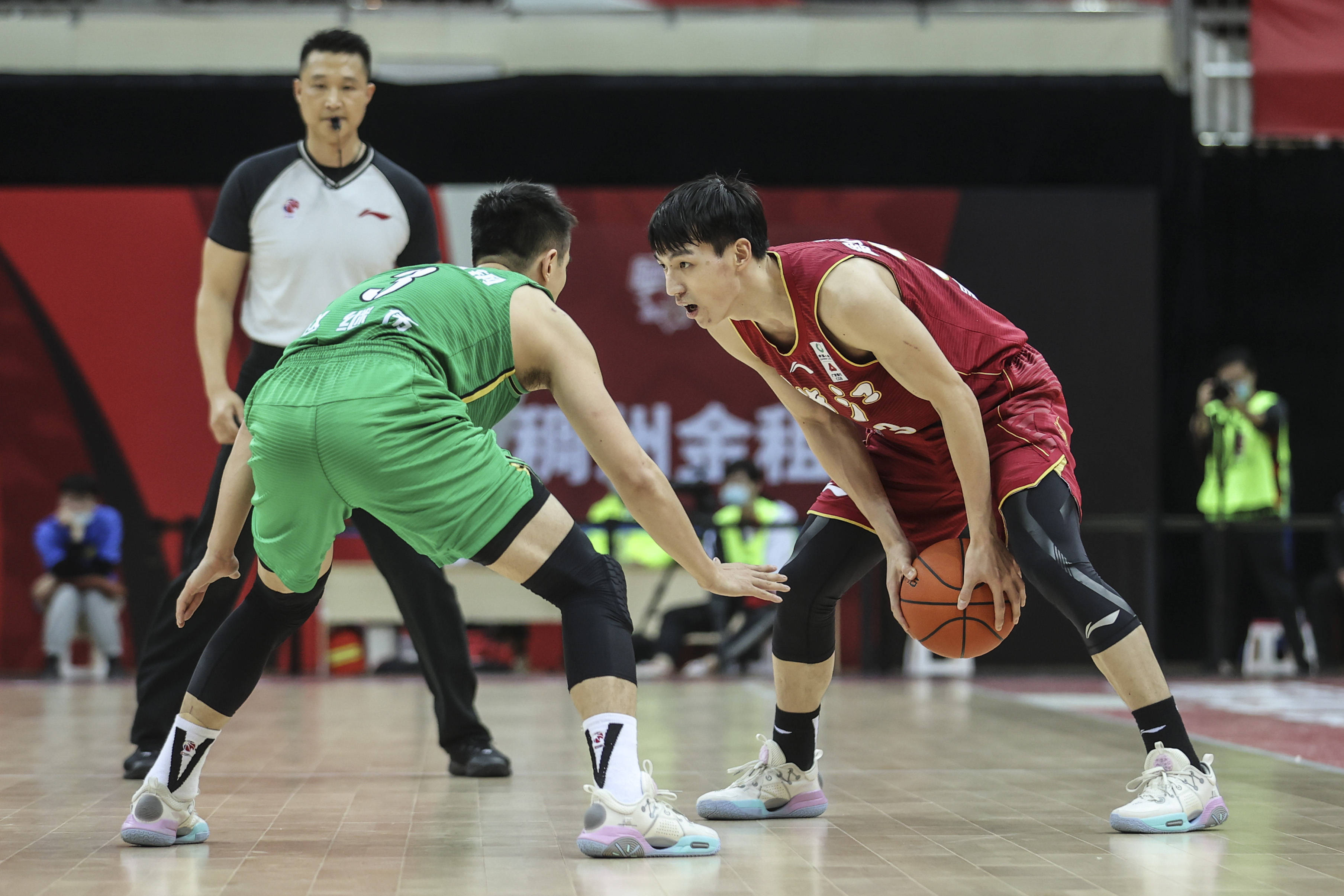 浙江稠州迎CBA季后赛关键赛，国际比赛日完成体检，质疑声仍在，球探报告显示潜力的简单介绍