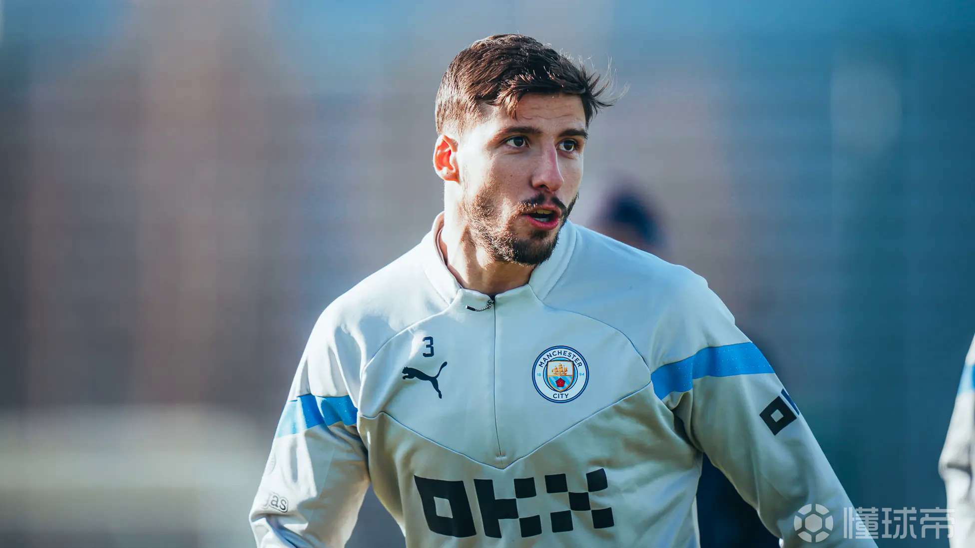 转会期阿斯顿维拉备战NBA常规赛；回应争议细节曝光；话题不断；更衣室氛围转暖的简单介绍